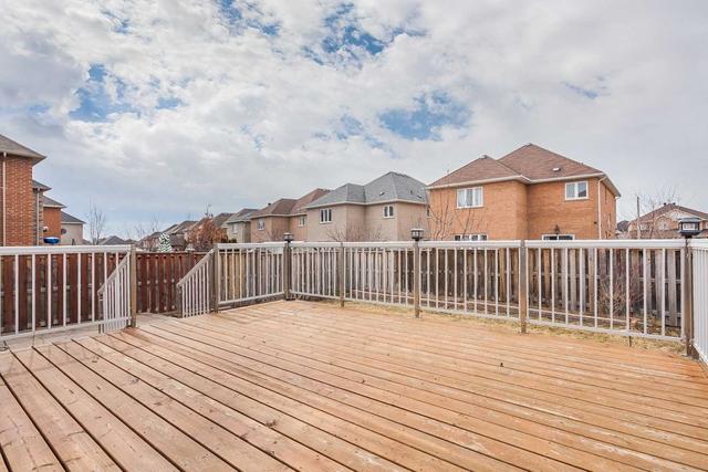 16 Danpatrick Dr, House detached with 4 bedrooms, 4 bathrooms and 5 parking in Richmond Hill ON | Image 24