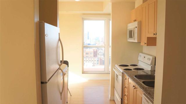 1401 - 135 James St S, Condo with 2 bedrooms, 2 bathrooms and 0 parking in Hamilton ON | Image 12