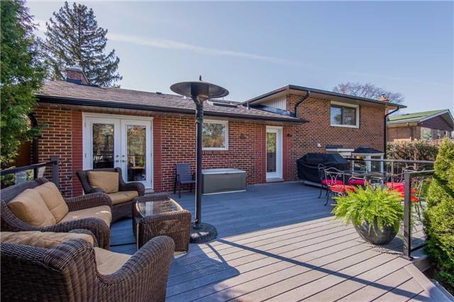 128 Elvaston Dr, House detached with 3 bedrooms, 3 bathrooms and 4 parking in Toronto ON | Image 15