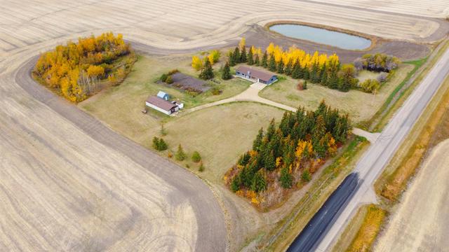 78512 Highway 744, House detached with 5 bedrooms, 3 bathrooms and null parking in Smoky River No. 130 AB | Image 39