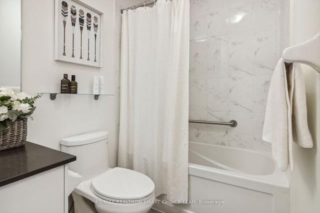 3 - 52 Holmes Ave, Townhouse with 2 bedrooms, 2 bathrooms and 1 parking in Toronto ON | Image 21