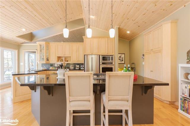 158 Iroquois Road E, House detached with 3 bedrooms, 2 bathrooms and 8 parking in Georgian Bay ON | Image 7