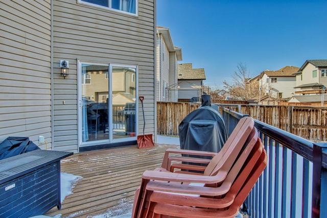 258 Everridge Drive Sw, House detached with 3 bedrooms, 2 bathrooms and 2 parking in Calgary AB | Image 36