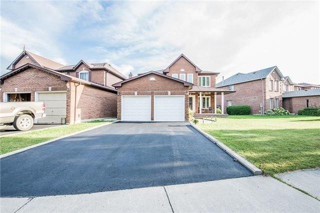 31 Keeble Cres, House detached with 4 bedrooms, 3 bathrooms and 4 parking in Ajax ON | Image 1
