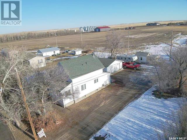 104 Drysdale Street, House detached with 4 bedrooms, 3 bathrooms and null parking in Rouleau SK | Image 32