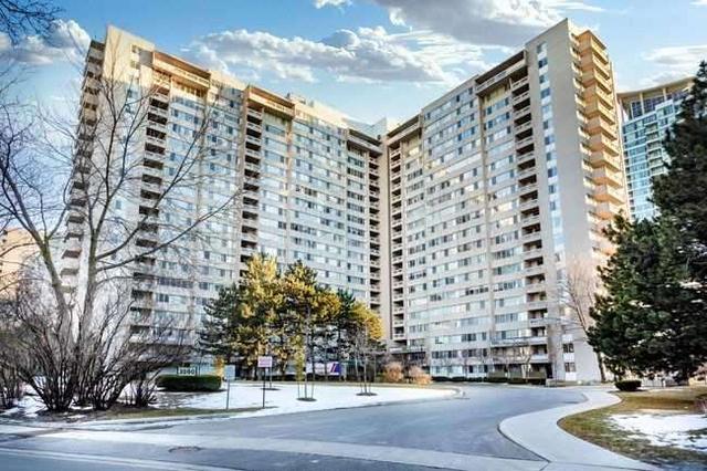 1512 - 3590 Kaneff Cres, Condo with 2 bedrooms, 2 bathrooms and 1 parking in Mississauga ON | Image 1