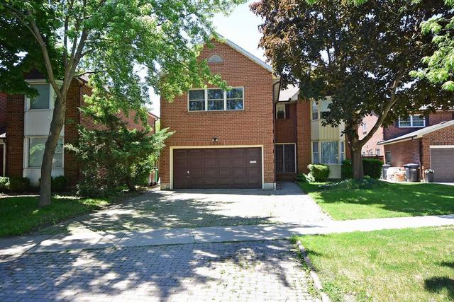 4034 Erindale Station Rd, House detached with 4 bedrooms, 3 bathrooms and 4 parking in Mississauga ON | Image 1