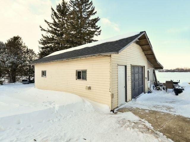 8408 Highway 89 Line, House detached with 2 bedrooms, 1 bathrooms and 4 parking in Southgate ON | Image 5