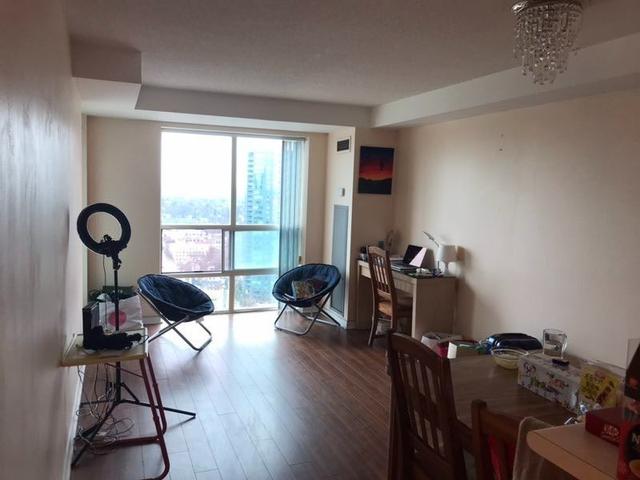 lph12 - 22 Olive Ave, Condo with 1 bedrooms, 1 bathrooms and 1 parking in Toronto ON | Image 6