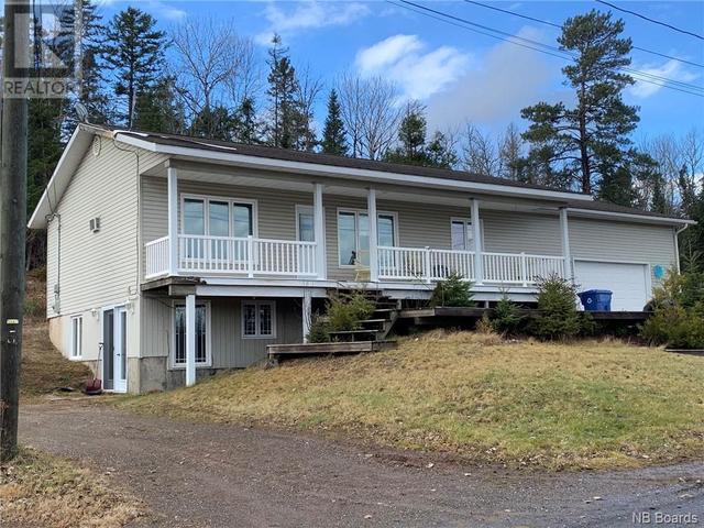 2 Cedar Street, House detached with 4 bedrooms, 2 bathrooms and null parking in Plaster Rock NB | Image 1