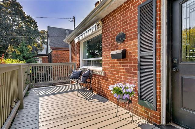 4 Alpine Avenue, House detached with 4 bedrooms, 2 bathrooms and 1 parking in Hamilton ON | Image 3