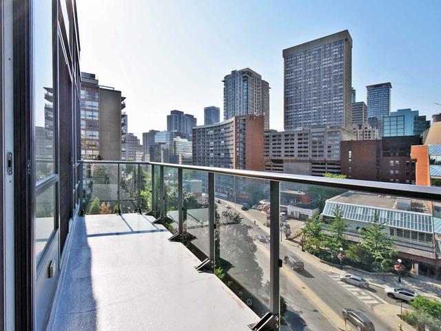 912 - 825 Church St, Condo with 2 bedrooms, 2 bathrooms and 1 parking in Toronto ON | Image 17