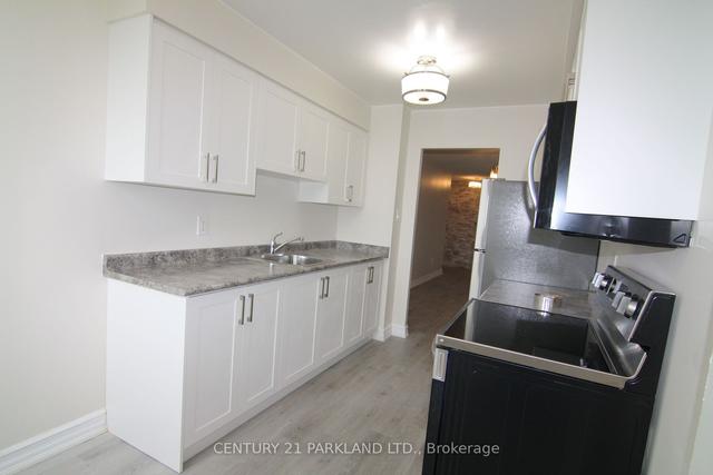 504 - 15 Sewells Rd, Condo with 3 bedrooms, 2 bathrooms and 1 parking in Toronto ON | Image 5