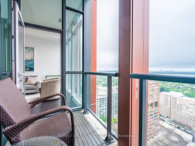 2505 - 32 Davenport Rd, Condo with 2 bedrooms, 2 bathrooms and 1 parking in Toronto ON | Image 17