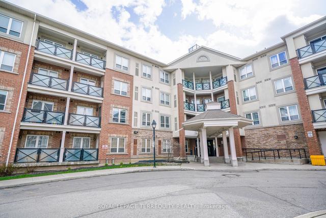107 - 10 Mendelssohn St, Condo with 3 bedrooms, 2 bathrooms and 1 parking in Toronto ON | Image 1