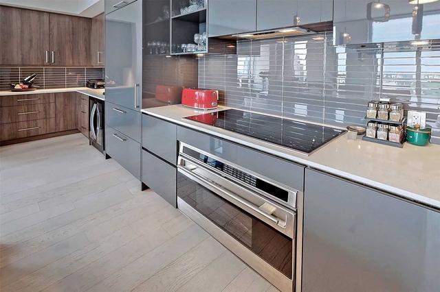 3311 - 1 Yorkville Ave, Condo with 2 bedrooms, 2 bathrooms and 1 parking in Toronto ON | Image 6