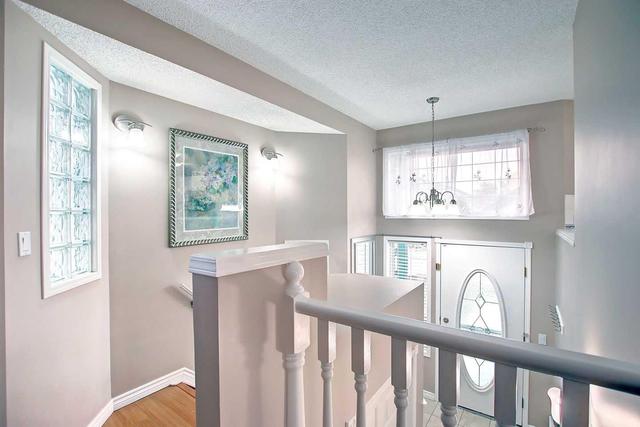 80 Coverton Close Ne, House detached with 3 bedrooms, 2 bathrooms and 3 parking in Calgary AB | Image 4