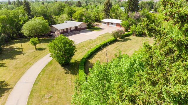 38052 Range Road 275, House detached with 5 bedrooms, 2 bathrooms and 4 parking in Red Deer County AB | Image 8