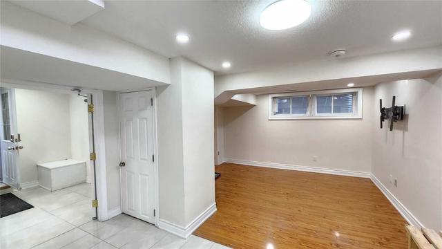 bsmt - 20 Massie St, House detached with 3 bedrooms, 2 bathrooms and 1 parking in Toronto ON | Image 6