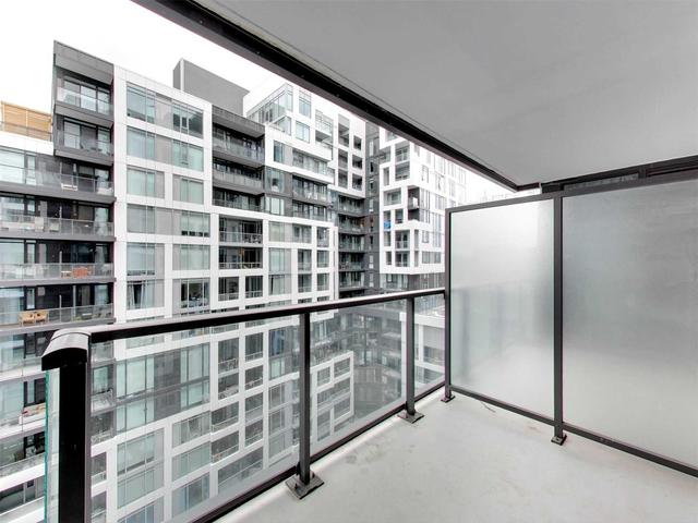 1112w - 27 Bathurst St, Condo with 2 bedrooms, 2 bathrooms and 0 parking in Toronto ON | Image 25