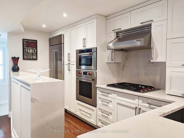 172 Fairlawn Ave, House semidetached with 2 bedrooms, 3 bathrooms and 1 parking in Toronto ON | Image 38