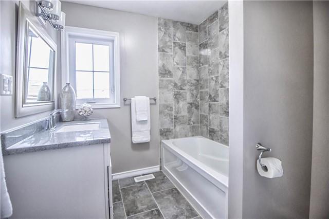 241 Westlake Ave, House detached with 3 bedrooms, 4 bathrooms and 2 parking in Toronto ON | Image 11