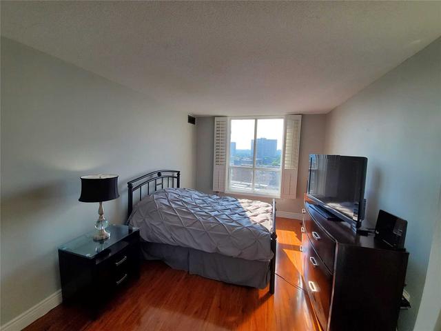 1209 - 21 Overlea Blvd, Condo with 2 bedrooms, 1 bathrooms and 1 parking in Toronto ON | Image 5