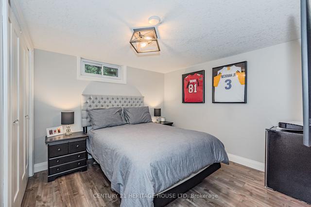 37 Cheltonwood Ave, House detached with 2 bedrooms, 2 bathrooms and 5 parking in Guelph ON | Image 18