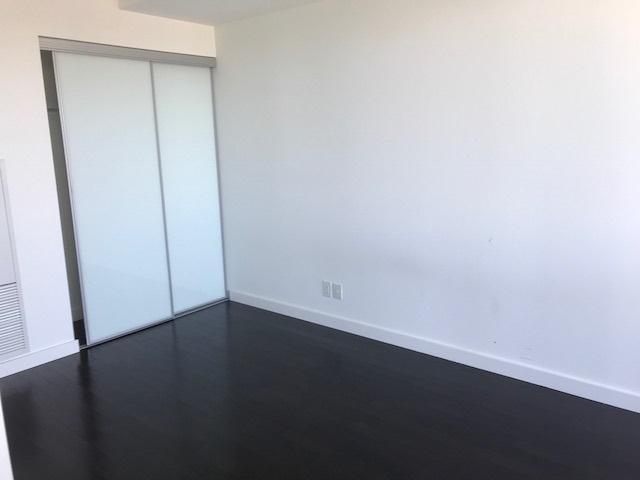 1103 - 390 Cherry St, Condo with 1 bedrooms, 1 bathrooms and null parking in Toronto ON | Image 5