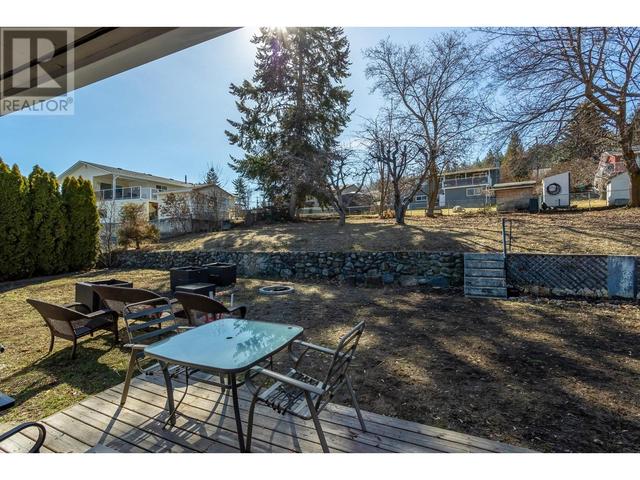 1775 Kloppenburg Road, House detached with 3 bedrooms, 1 bathrooms and 1 parking in Kelowna BC | Image 30