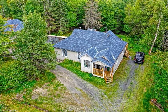 304 Black Lake Road, House detached with 3 bedrooms, 1 bathrooms and 6 parking in Greater Sudbury ON | Image 27
