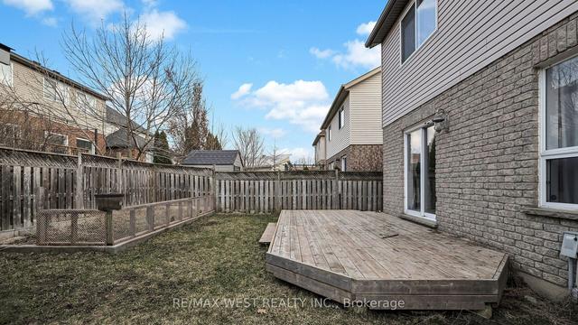 7 Graham Cres, House detached with 3 bedrooms, 3 bathrooms and 3 parking in Orangeville ON | Image 32