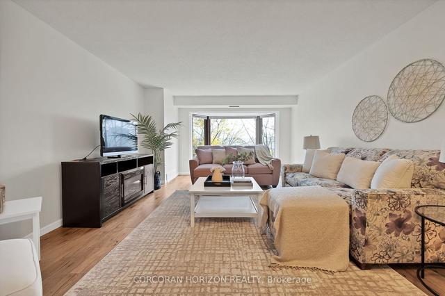 202 - 4 Albert St, Condo with 1 bedrooms, 1 bathrooms and 1 parking in Cambridge ON | Image 12
