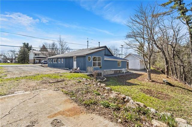 3593 Flinton Rd Road, House detached with 3 bedrooms, 1 bathrooms and 7 parking in Addington Highlands ON | Image 40