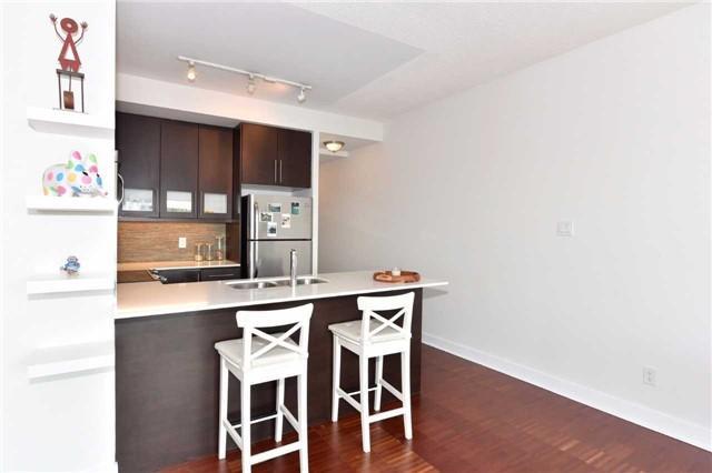 1002 - 1171 Queen St, Condo with 2 bedrooms, 1 bathrooms and null parking in Toronto ON | Image 8