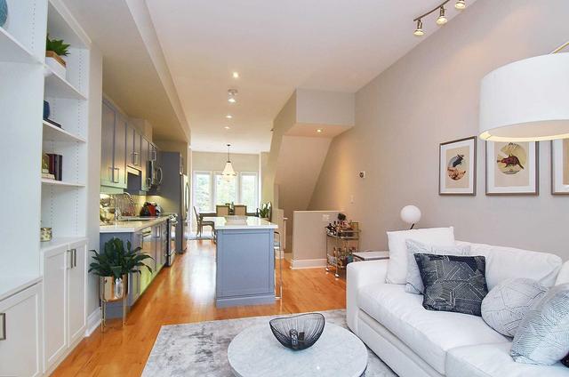 1013 Dundas St E, House attached with 2 bedrooms, 2 bathrooms and 1 parking in Toronto ON | Image 3