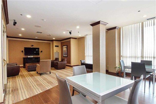 511 - 101 Subway Cres, Condo with 2 bedrooms, 2 bathrooms and 2 parking in Toronto ON | Image 15