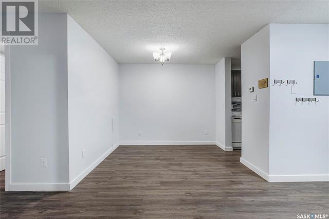102 - 624 8th Street E, Condo with 2 bedrooms, 1 bathrooms and null parking in Saskatoon SK | Image 3
