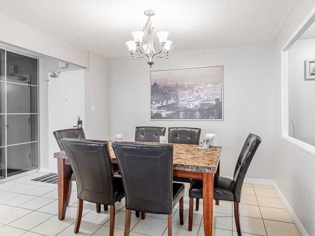 1110 - 20 Mississauga Valley Blvd, Condo with 3 bedrooms, 2 bathrooms and 1 parking in Mississauga ON | Image 21