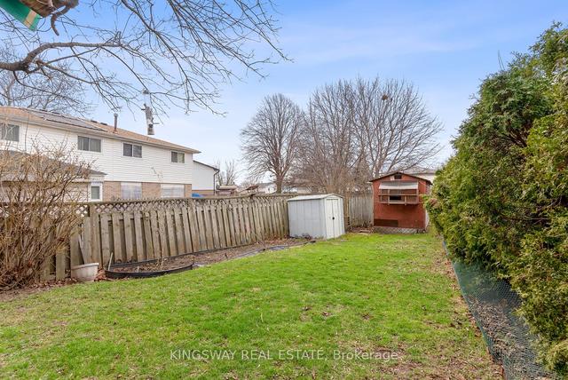 36 Newstead Cres N, House semidetached with 3 bedrooms, 2 bathrooms and 2 parking in Brampton ON | Image 20