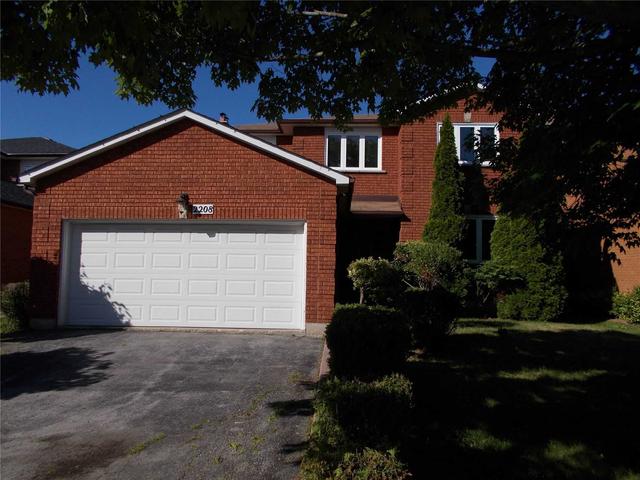 2208 Golden Briar Tr, House detached with 4 bedrooms, 3 bathrooms and 4 parking in Oakville ON | Image 1