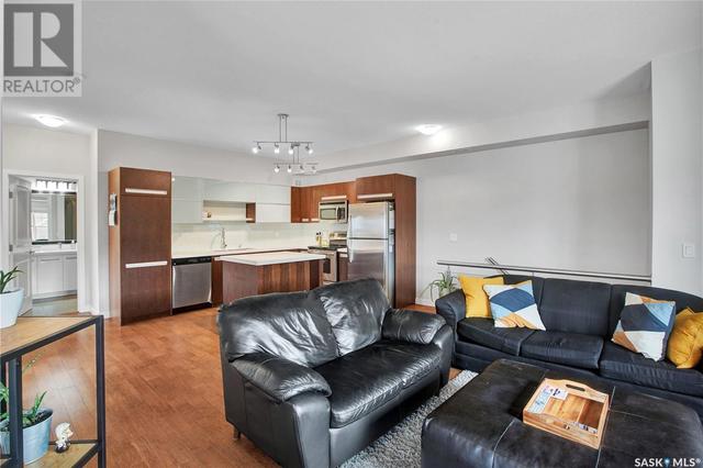 202 - 1015 Patrick Crescent, House attached with 2 bedrooms, 1 bathrooms and null parking in Saskatoon SK | Image 6