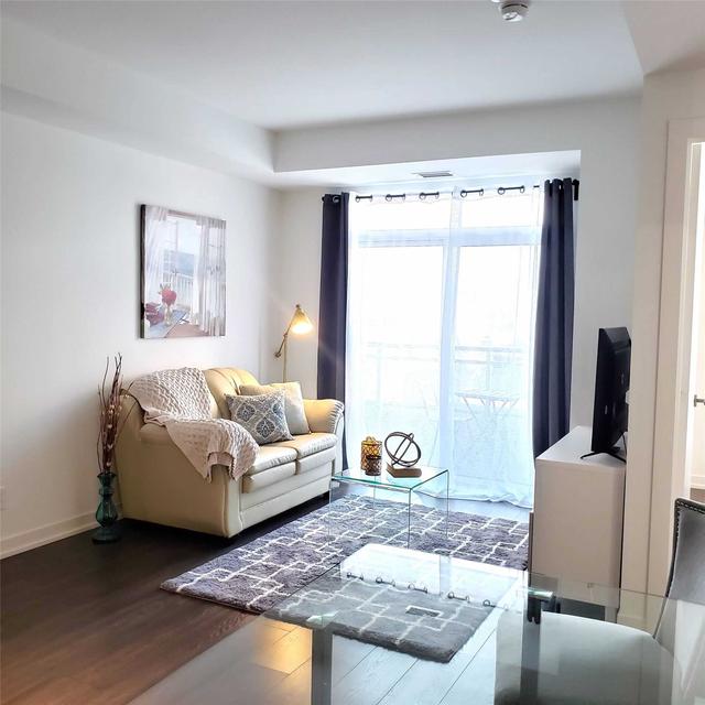 413 - 223 St Clair Ave W, Condo with 1 bedrooms, 1 bathrooms and 0 parking in Toronto ON | Image 1