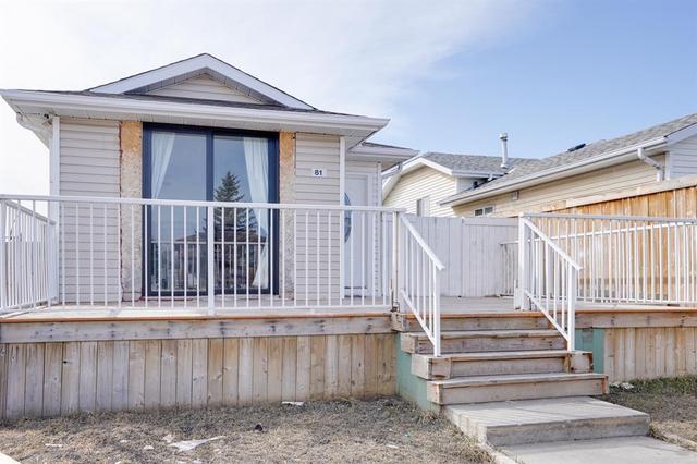 81 Taradale Drive Ne, House detached with 3 bedrooms, 2 bathrooms and 4 parking in Calgary AB | Image 4