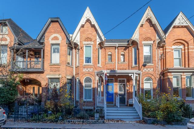 16 Salisbury Ave, House attached with 3 bedrooms, 1 bathrooms and 1 parking in Toronto ON | Image 24