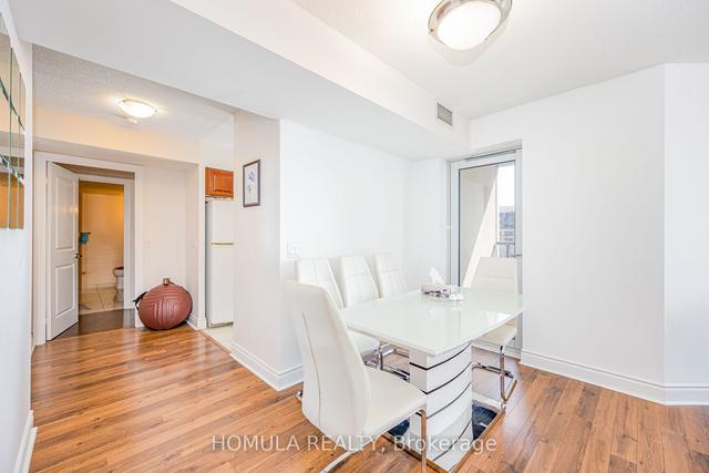 1826 - 500 Doris Ave, Condo with 2 bedrooms, 2 bathrooms and 1 parking in Toronto ON | Image 8