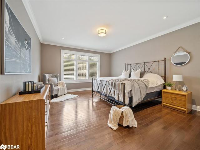 121 Mennill Drive Drive, House detached with 5 bedrooms, 3 bathrooms and 12 parking in Springwater ON | Image 20