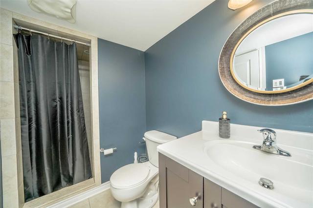 2450 Shadow Crt N, House attached with 3 bedrooms, 4 bathrooms and 3 parking in Oakville ON | Image 19
