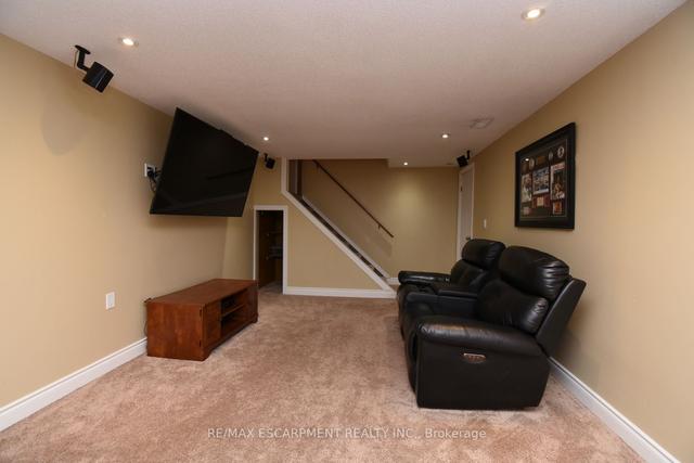 188 Sherwood Rise, House detached with 3 bedrooms, 4 bathrooms and 5 parking in Hamilton ON | Image 24
