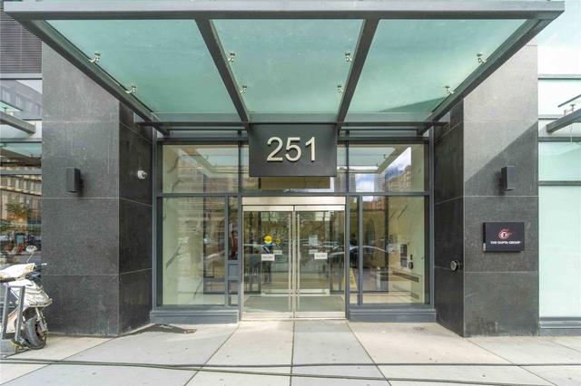 2908 - 251 Jarvis St, Condo with 2 bedrooms, 1 bathrooms and 1 parking in Toronto ON | Image 16